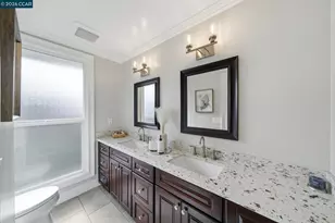 56 Bates Blvd, Orinda, CA 94563 - Photo 23