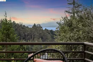 104 Capricorn Ave, Oakland, CA 94611 - Photo 53