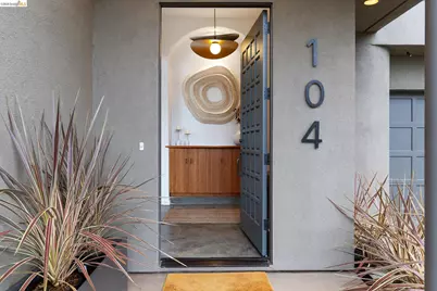 104 Capricorn Ave, Oakland, CA 94611 - Photo 7