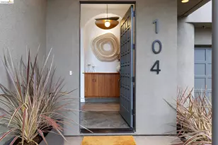 104 Capricorn Ave, Oakland, CA 94611 - Photo 7