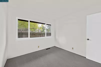 27889 Farm Hill Dr, Hayward, CA 94542 - Photo 37