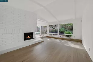 27889 Farm Hill Dr, Hayward, CA 94542 - Photo 9