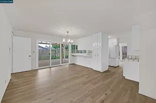 27889 Farm Hill Dr, Hayward, CA 94542 - Photo 21