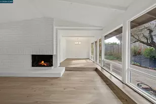 27889 Farm Hill Dr, Hayward, CA 94542 - Photo 11