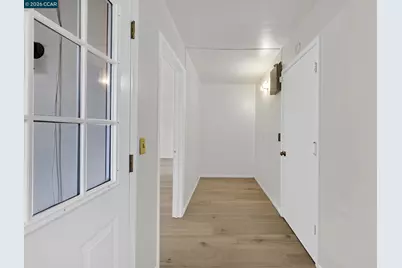 27889 Farm Hill Dr, Hayward, CA 94542 - Photo 23