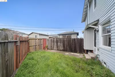 137 Collins St, Richmond, CA 94801 - Photo 15