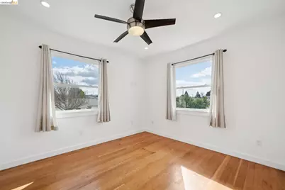 137 Collins St, Richmond, CA 94801 - Photo 11