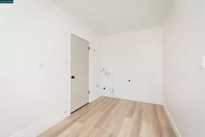 5201 Sky Pkwy, Sacramento, CA 95823 - Photo 17