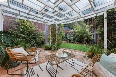 4200 Mountain View Ave, Oakland, CA 94605 - Photo 55