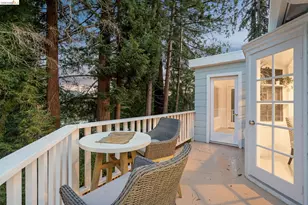 5922 Bruns Ct, Oakland, CA 94611 - Photo 13