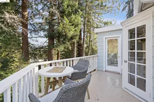 5922 Bruns Ct, Oakland, CA 94611 - Photo 37