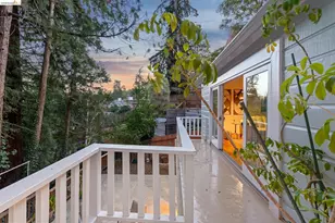 5922 Bruns Ct, Oakland, CA 94611 - Photo 11