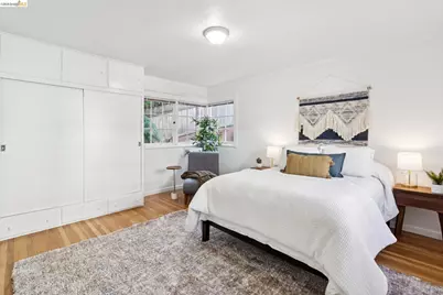 5922 Bruns Ct, Oakland, CA 94611 - Photo 49