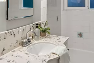 5941 Keith Ave, Oakland, CA 94618 - Photo 21