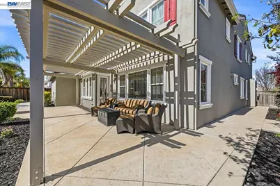 158 Bryant Ct, Mountain House, CA 95391 - Photo 49