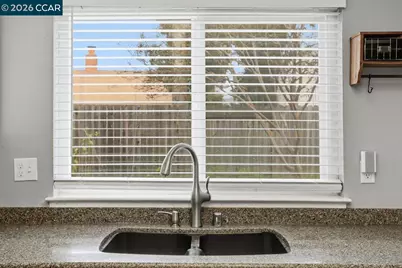 207 Arlington Way, Vacaville, CA 95687 - Photo 13