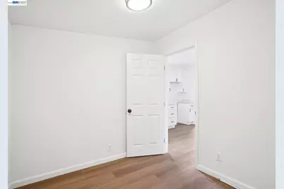 1130 61st Ave, Oakland, CA 94621 - Photo 7