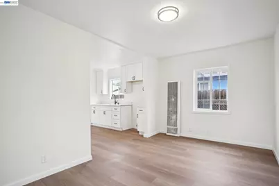 1130 61st Ave, Oakland, CA 94621 - Photo 3