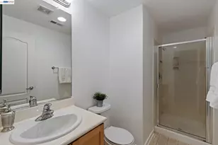 22876 Charing St, Hayward, CA 94541 - Photo 11