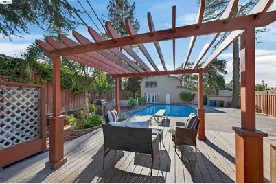 3215 Peachwillow Ln, Walnut Creek, CA 94598 - Photo 33