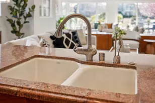 28 Sunny Cove Circle, Alameda, CA 94502 - Photo 23