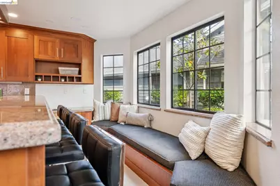 28 Sunny Cove Cir, Alameda, CA 94502 - Photo 19