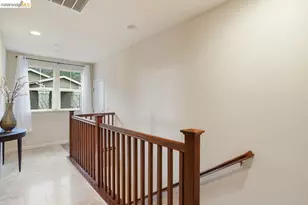 6271 Rocky Point Ct, Oakland, CA 94605 - Photo 21