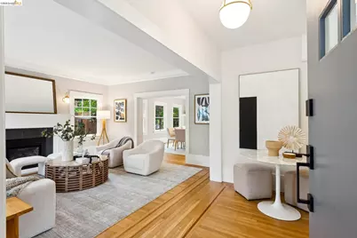 1374 El Centro Ave, Oakland, CA 94602 - Photo 5