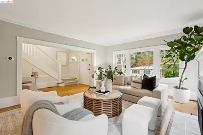 1374 El Centro Ave, Oakland, CA 94602 - Photo 9