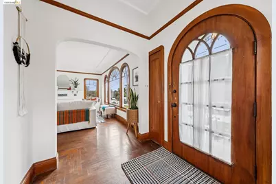 534 Mira Vista Ave, Oakland, CA 94610 - Photo 5