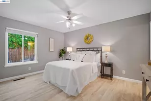 4987 Winchester Pl, Newark, CA 94560 - Photo 9