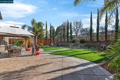 358 McCall Dr., Benicia, CA 94510 - Photo 43