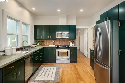 5466 Shafter Ave, Oakland, CA 94618 - Photo 29