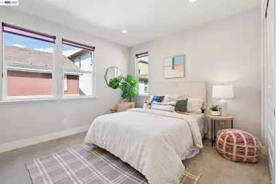 416 Bohol Circle Ln, Alameda, CA 94501 - Photo 27