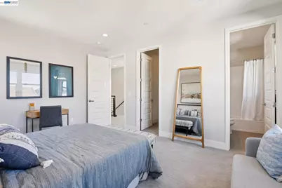 416 Bohol Circle Ln, Alameda, CA 94501 - Photo 47
