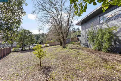 151 Montecito Crescent, Walnut Creek, CA 94597 - Photo 51