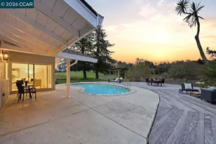 3927 Woodside Ct, Lafayette, CA 94549 - Photo 47