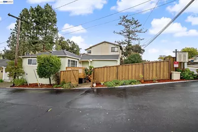 1696 East Ave, Hayward, CA 94541 - Photo 21