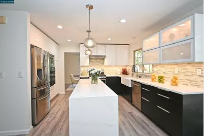 15 El Portal Ct, Clayton, CA 94517 - Photo 5