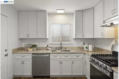 37141 Saint Christopher Street, Newark, CA 94560 - Photo 13