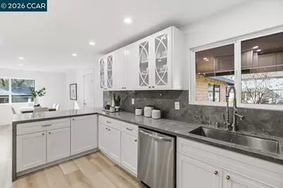 6 Sparrow Ct, Moraga, CA 94556 - Photo 5