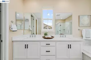 4069 Chalk Hl Wy, Dublin, CA 94568 - Photo 19