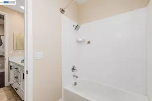 4069 Chalk Hl Wy, Dublin, CA 94568 - Photo 23