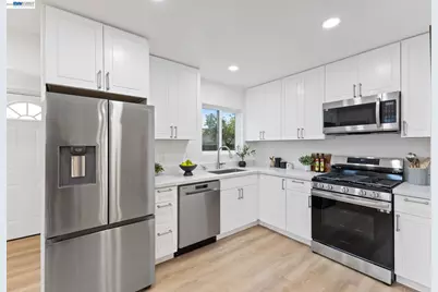 251 Aviador, Millbrae, CA 94030 - Photo 9