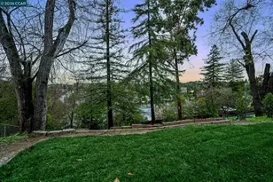 222 Donegal Way, Martinez, CA 94553 - Photo 33