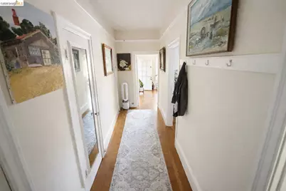 6100 Chabot Road, Oakland, CA 94618 - Photo 21