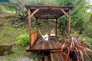 92 Evergreen Dr, Orinda, CA 94563 - Photo 27