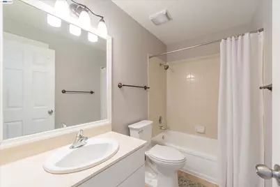 6735 Stephan Ct, Gilroy, CA 95020 - Photo 17