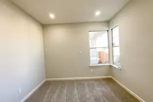 2270 Bayberry Cir, Pittsburg, CA 94565 - Photo 19