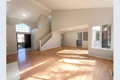 2270 Bayberry Cir, Pittsburg, CA 94565 - Photo 13